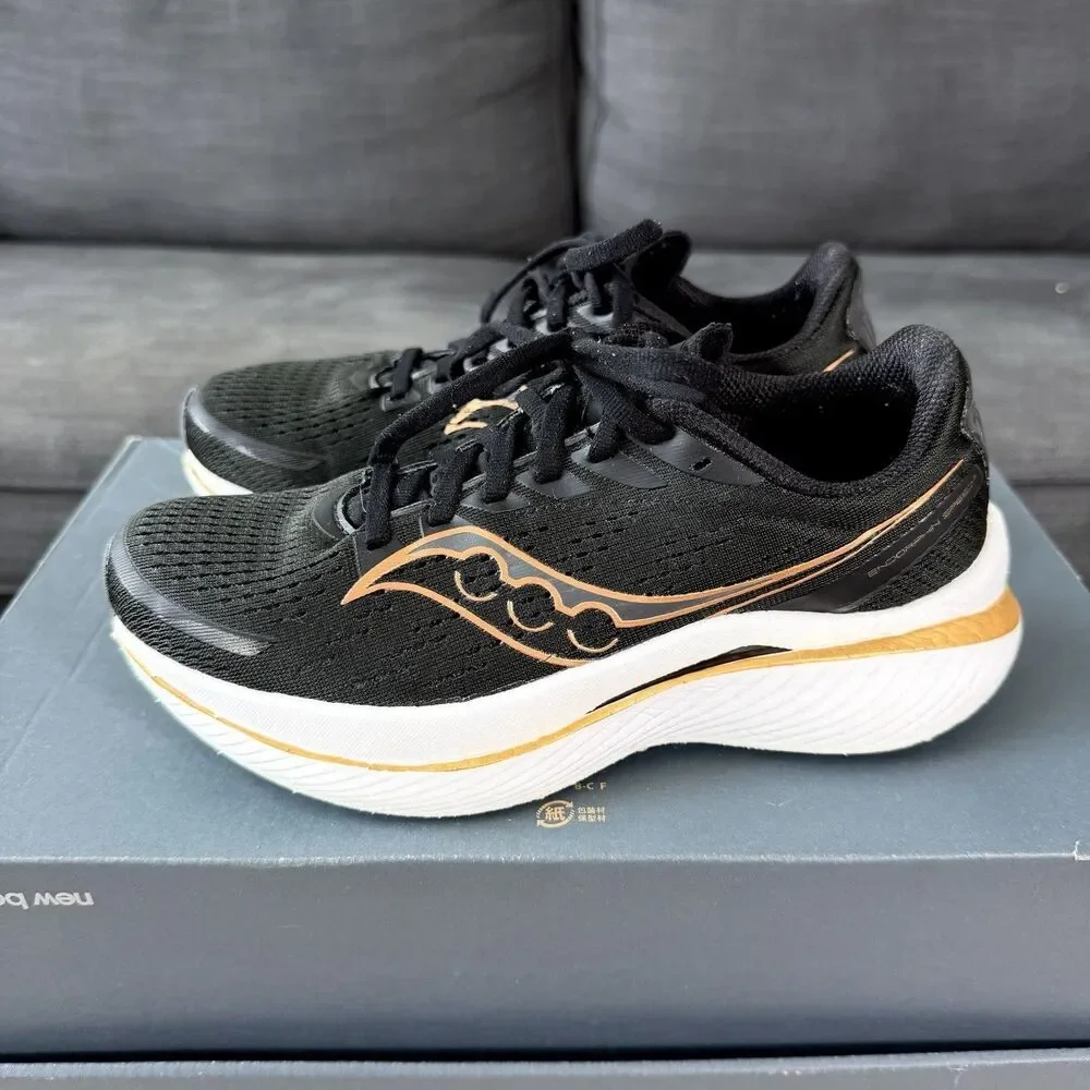Saucony Endorphin Speed 3 Black Goldstruck Running Shoes Women's Size 7.5